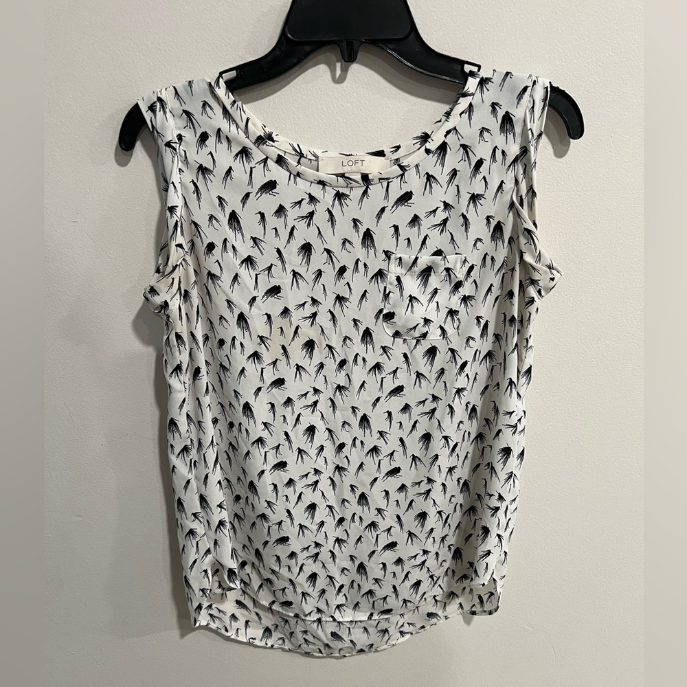 Ann Taylor Loft Women’s Feather Print Tank Top Sleveless Blouse